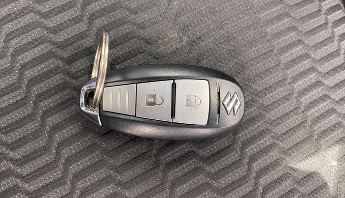 2021 Maruti Vitara Brezza VXI, Petrol, Manual, 22,435 km, Key Close Up
