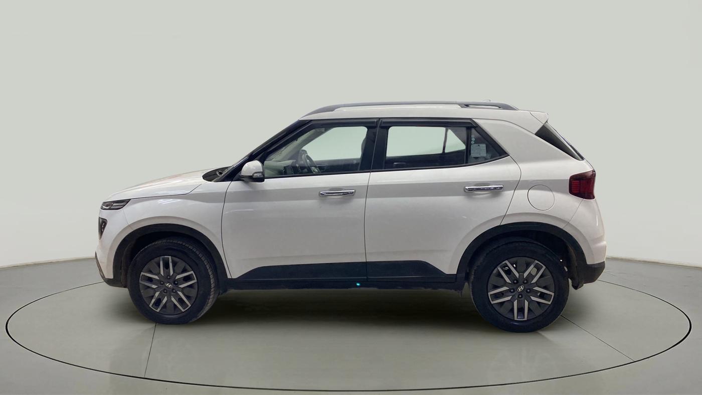 2021 Hyundai VENUE SX 1.5 CRDI, Diesel, Manual, 46,063 km, Left Side