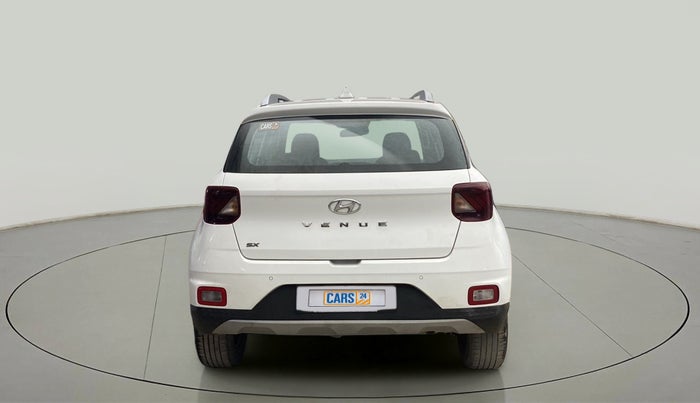 2021 Hyundai VENUE SX 1.5 CRDI, Diesel, Manual, 46,063 km, Back/Rear