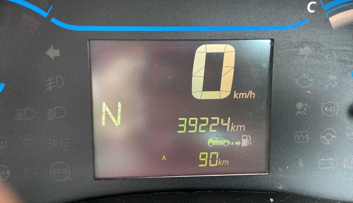 2022 Renault Kwid RXT 1.0, Petrol, Manual, 39,021 km, Odometer Image