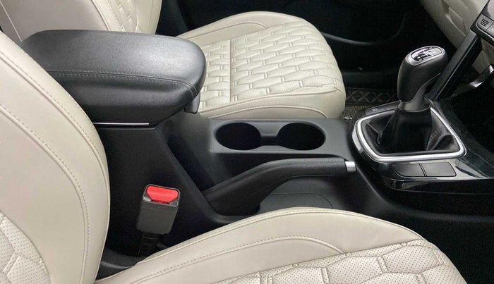 2019 KIA SELTOS HTX 1.5 PETROL, Petrol, Manual, 68,111 km, Gear Lever