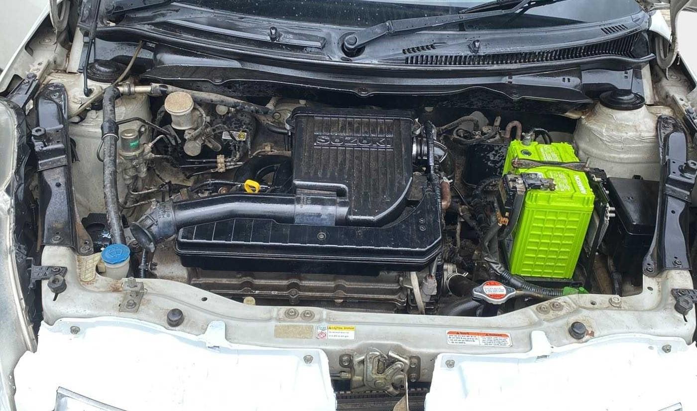 2014 Maruti Swift VXI, Petrol, Manual, 55,629 km, Open Bonet