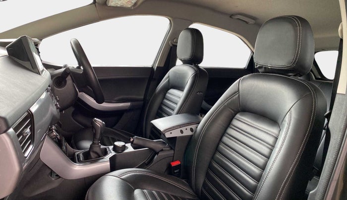 2020 Tata NEXON XM PETROL, Petrol, Manual, 14,426 km, Right Side Front Door Cabin