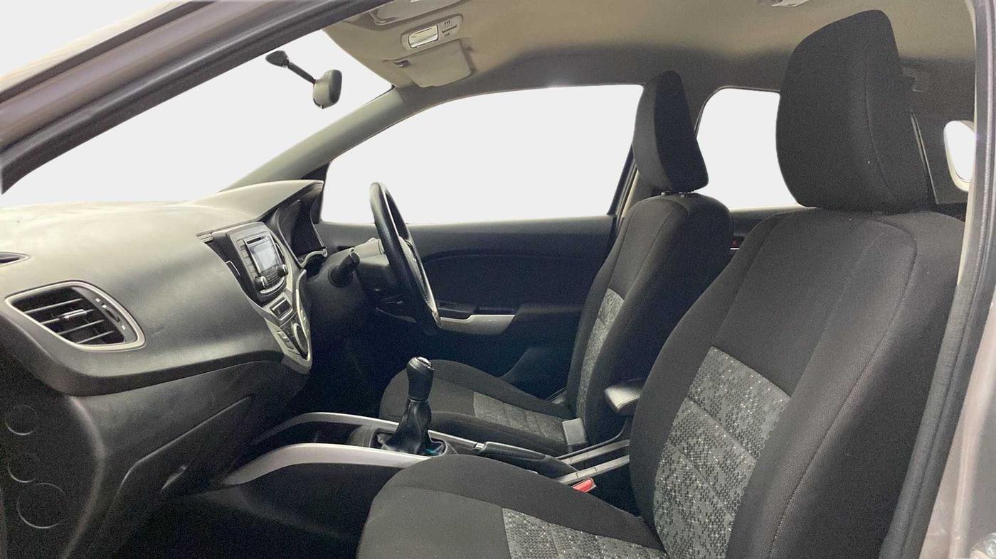 2016 Maruti Baleno DELTA PETROL 1.2, Petrol, Manual, 94,890 km, Right Side Front Door Cabin