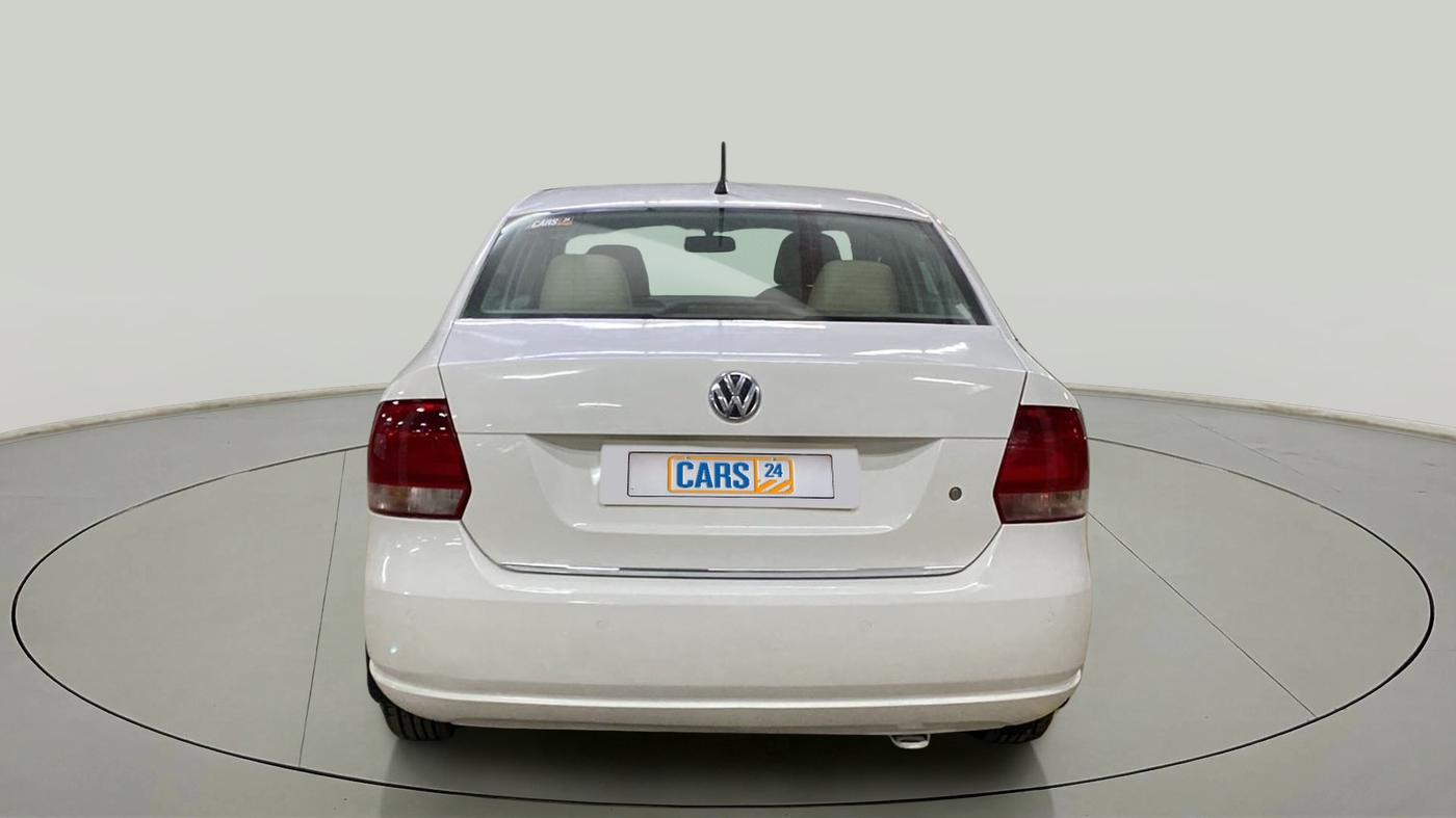 2014 Volkswagen Vento HIGHLINE 1.6 MPI, Petrol, Manual, 92,793 km, Back/Rear