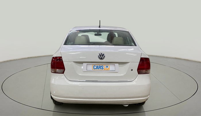 2014 Volkswagen Vento HIGHLINE 1.6 MPI, Petrol, Manual, 92,709 km, Back/Rear