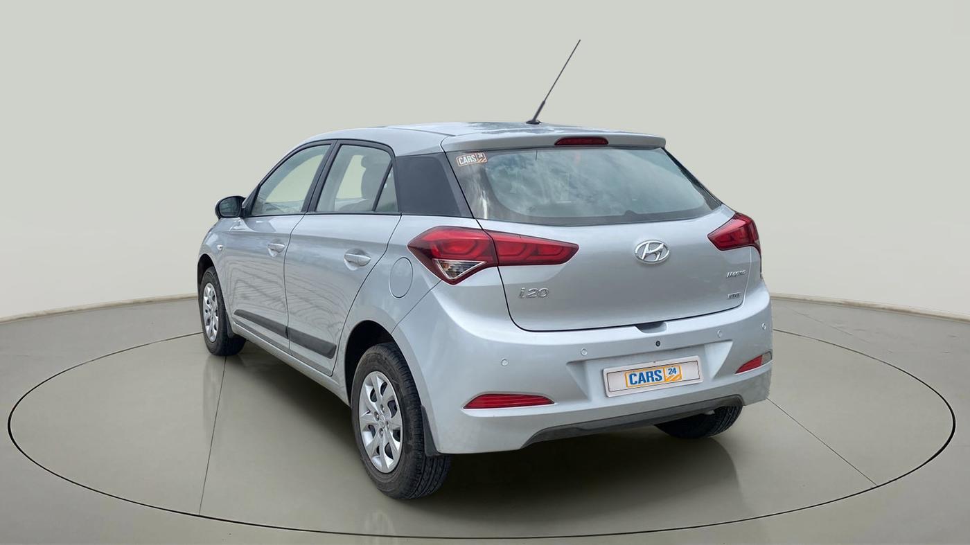 2015 Hyundai Elite i20 MAGNA 1.2, Petrol, Manual, 44,784 km, Left Back Diagonal