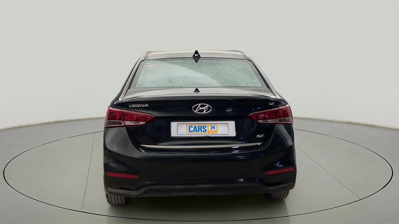 2018 Hyundai Verna 1.6 VTVT SX (O) AT, Petrol, Automatic, 13,069 km, Back/Rear