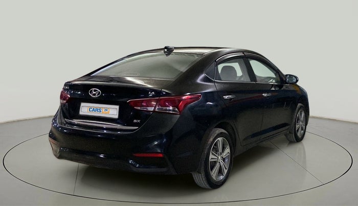 2018 Hyundai Verna 1.6 VTVT SX (O) AT, Petrol, Automatic, 13,069 km, Right Back Diagonal