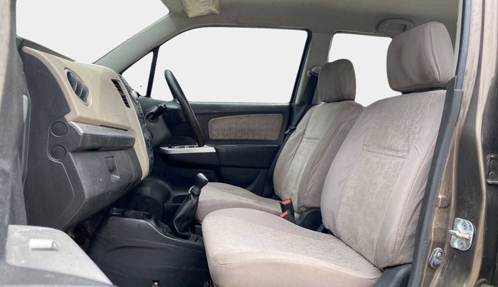 2015 Maruti Wagon R 1.0 VXI, Petrol, Manual, 52,954 km, Right Side Front Door Cabin