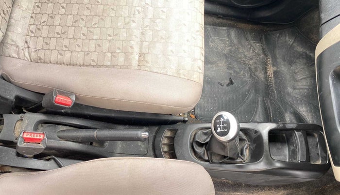 2015 Maruti Wagon R 1.0 VXI, Petrol, Manual, 52,954 km, Gear Lever
