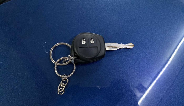 2017 Maruti Baleno DELTA PETROL 1.2, Petrol, Manual, 30,009 km, Key Close Up