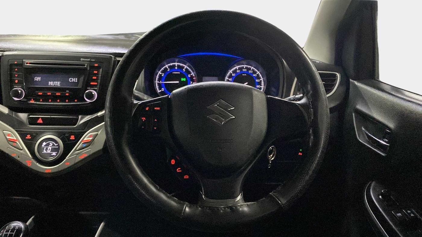 2017 Maruti Baleno DELTA PETROL 1.2, Petrol, Manual, 30,009 km, Steering Wheel Close Up