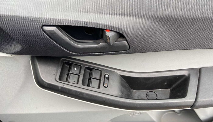 2023 Tata Tiago XTA PETROL, Petrol, Automatic, 14,773 km, Driver Side Door Panels Control