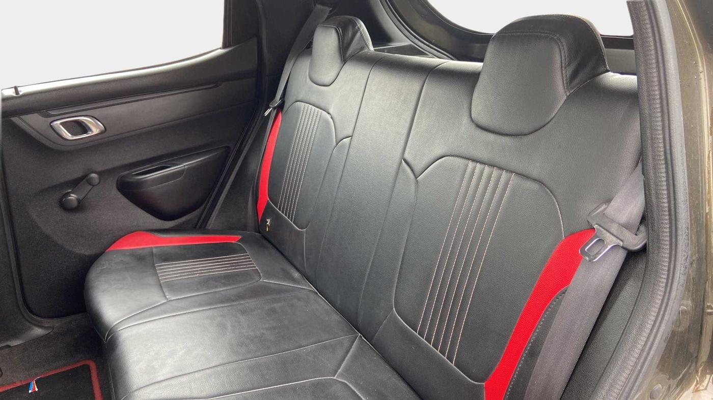 2019 Renault Kwid RXT 1.0 AMT (O), Petrol, Automatic, 70,399 km, Right Side Rear Door Cabin