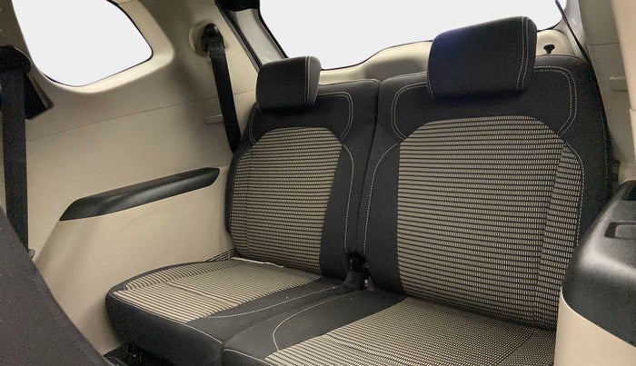 2022 Renault TRIBER RXT, Petrol, Manual, 7,070 km, Third Seat Row ( optional )