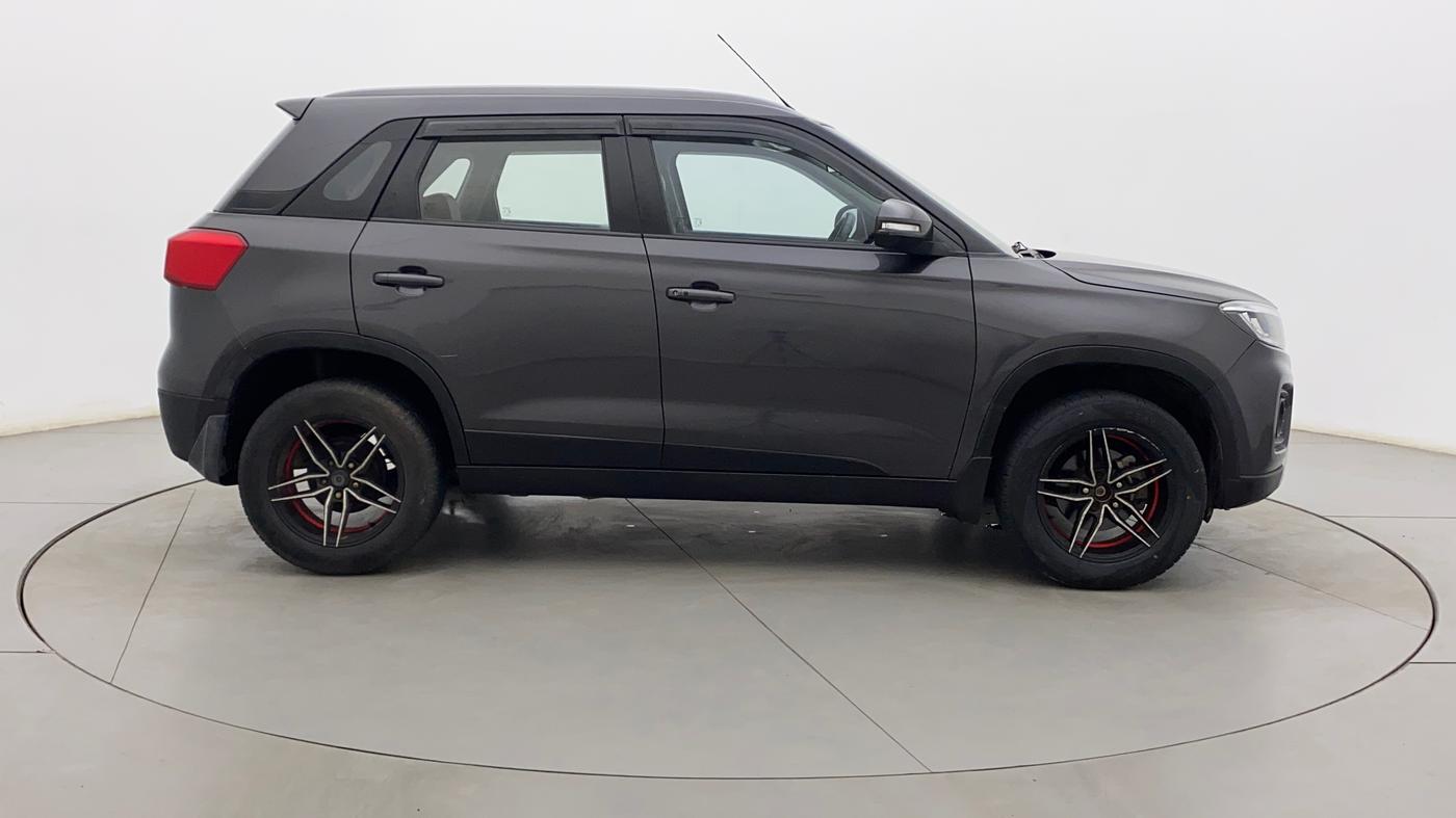 2020 Maruti Vitara Brezza ZXI, Petrol, Manual, 49,905 km, Right Side View