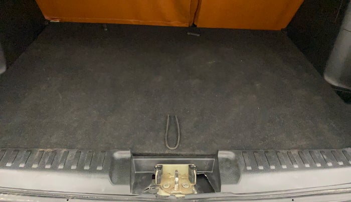 2020 Maruti Vitara Brezza ZXI, Petrol, Manual, 49,905 km, Boot Inside