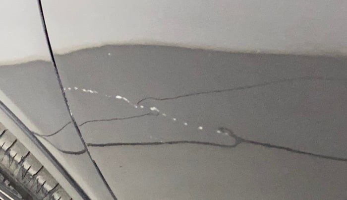 2020 Maruti Vitara Brezza ZXI, Petrol, Manual, 49,905 km, Front passenger door - Minor scratches