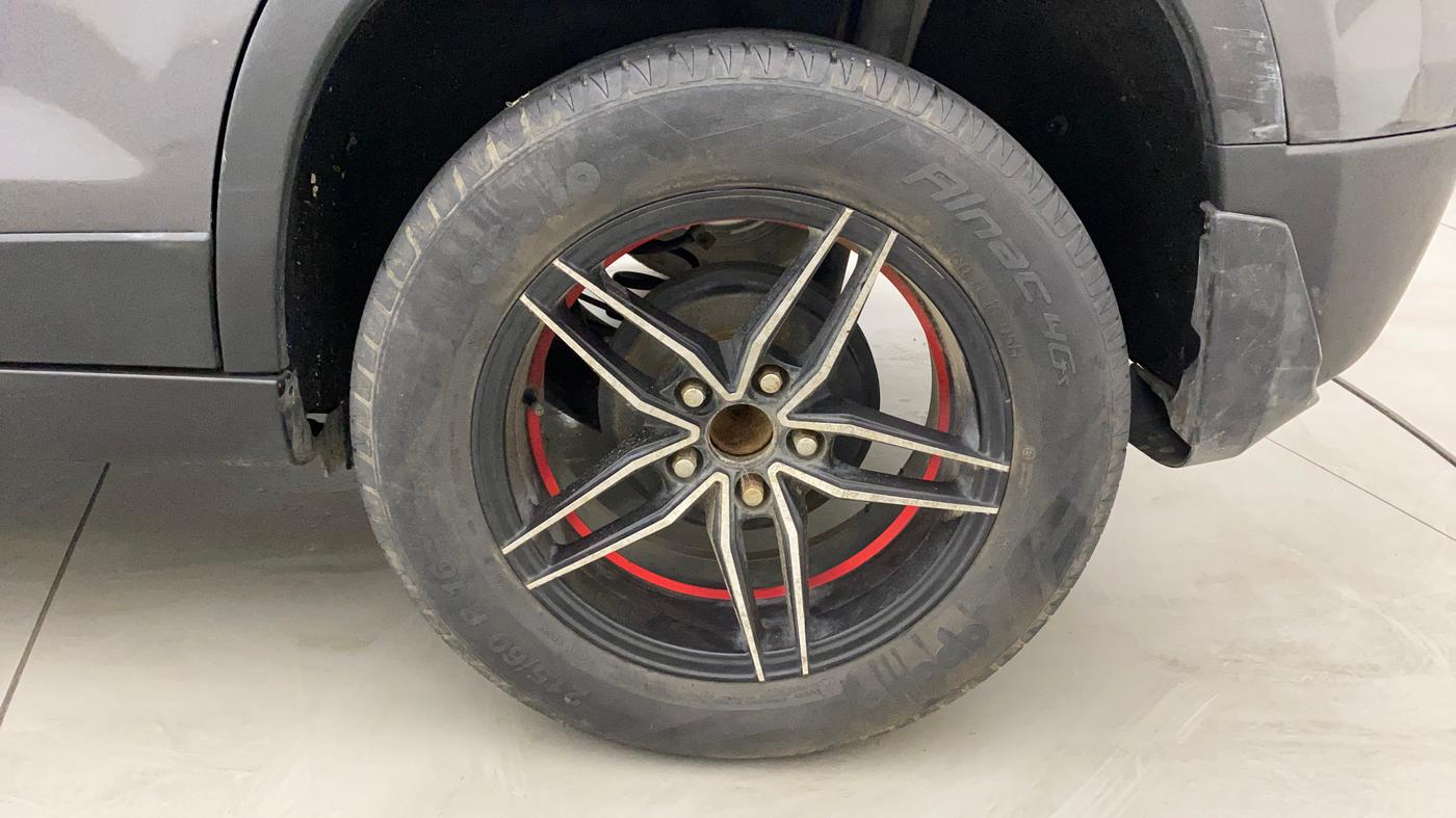2020 Maruti Vitara Brezza ZXI, Petrol, Manual, 49,905 km, Left Rear Wheel