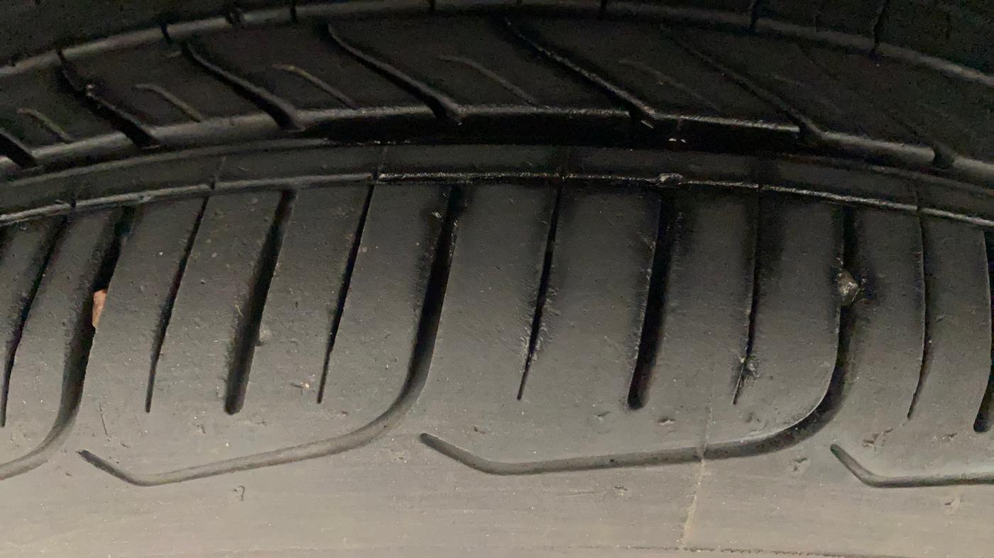 2017 Maruti Baleno RS 1.0 PETROL, Petrol, Manual, 75,487 km, Right Front Tyre Tread