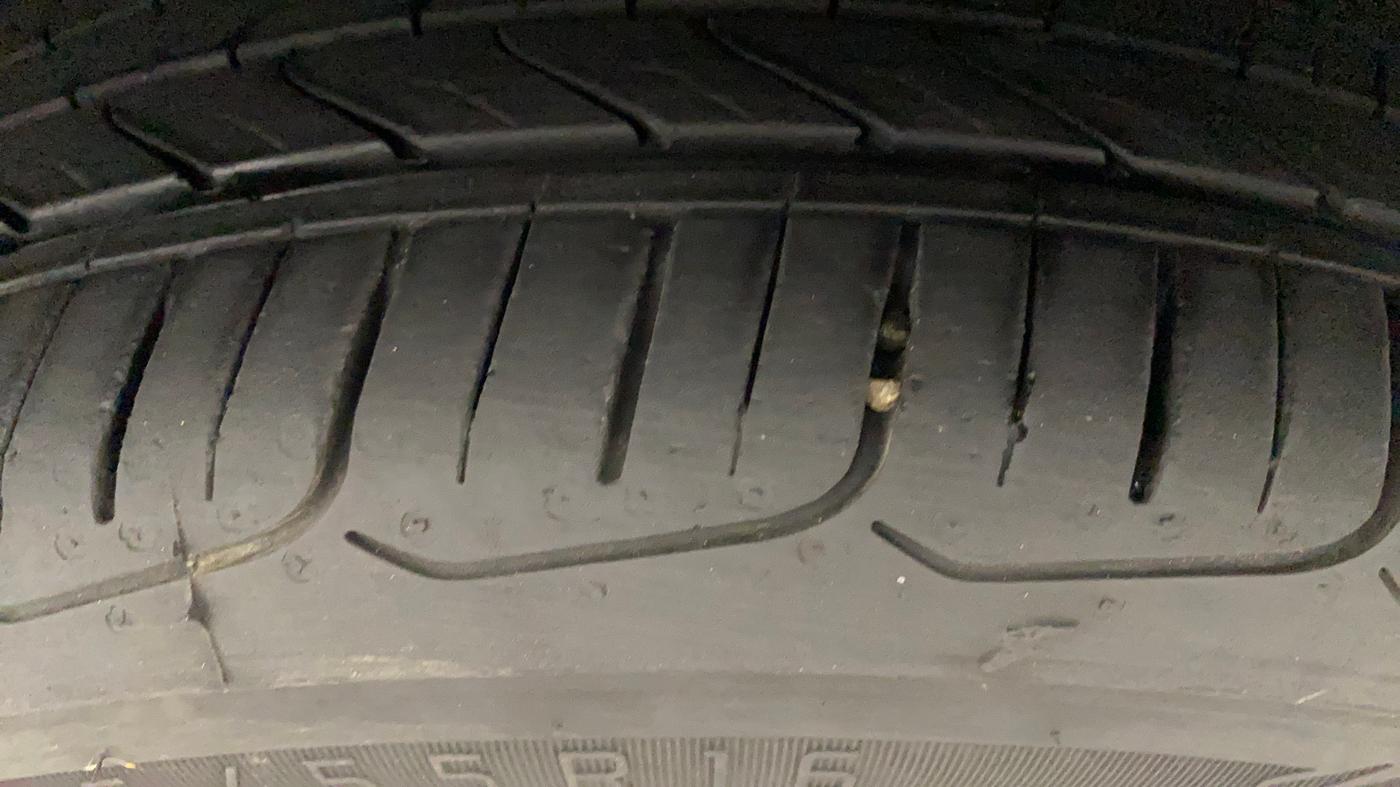 2017 Maruti Baleno RS 1.0 PETROL, Petrol, Manual, 75,487 km, Left Front Tyre Tread