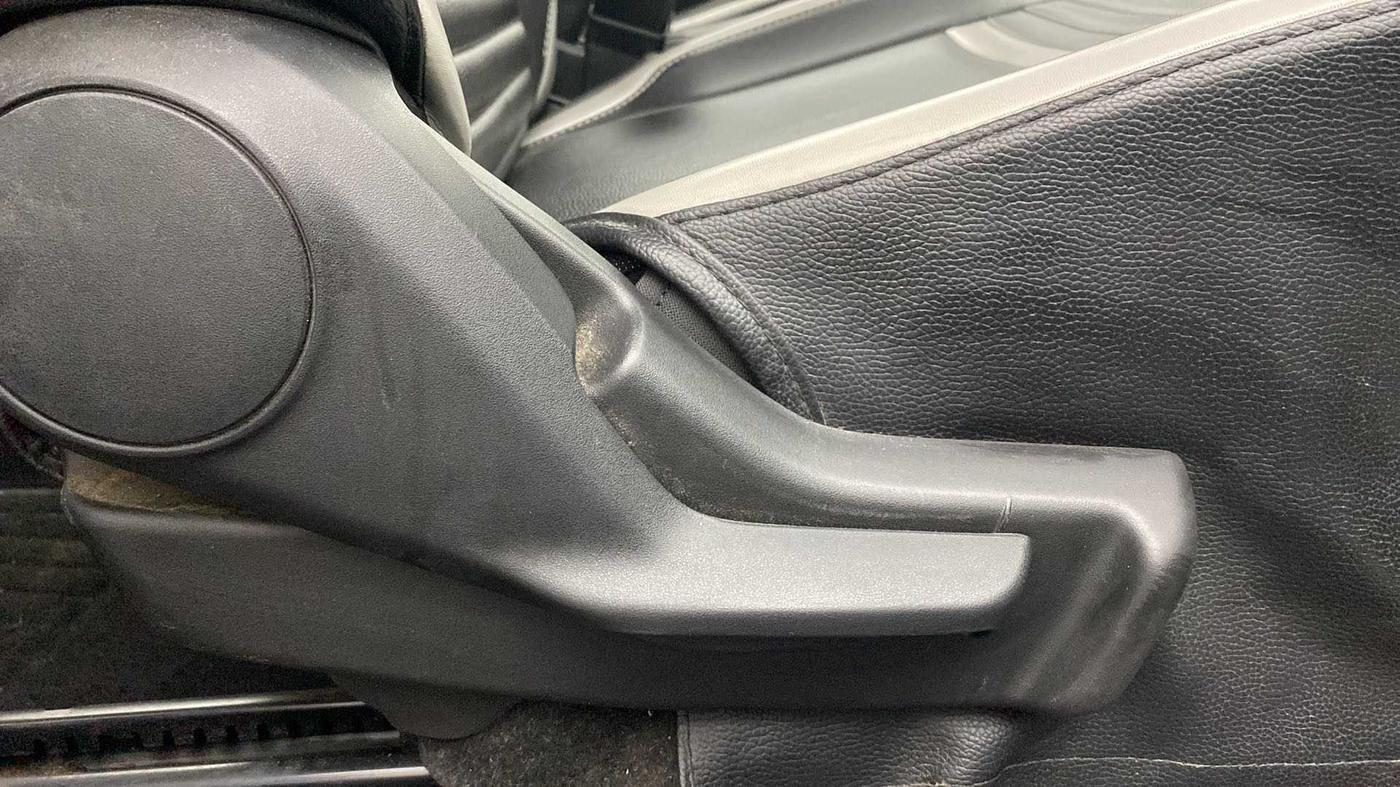 2020 Maruti Baleno DELTA PETROL 1.2, CNG, Manual, 62,154 km, Driver Side Adjustment Panel
