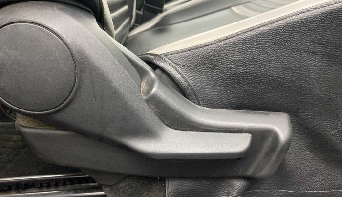 2020 Maruti Baleno DELTA PETROL 1.2, Petrol, Manual, 62,154 km, Driver Side Adjustment Panel