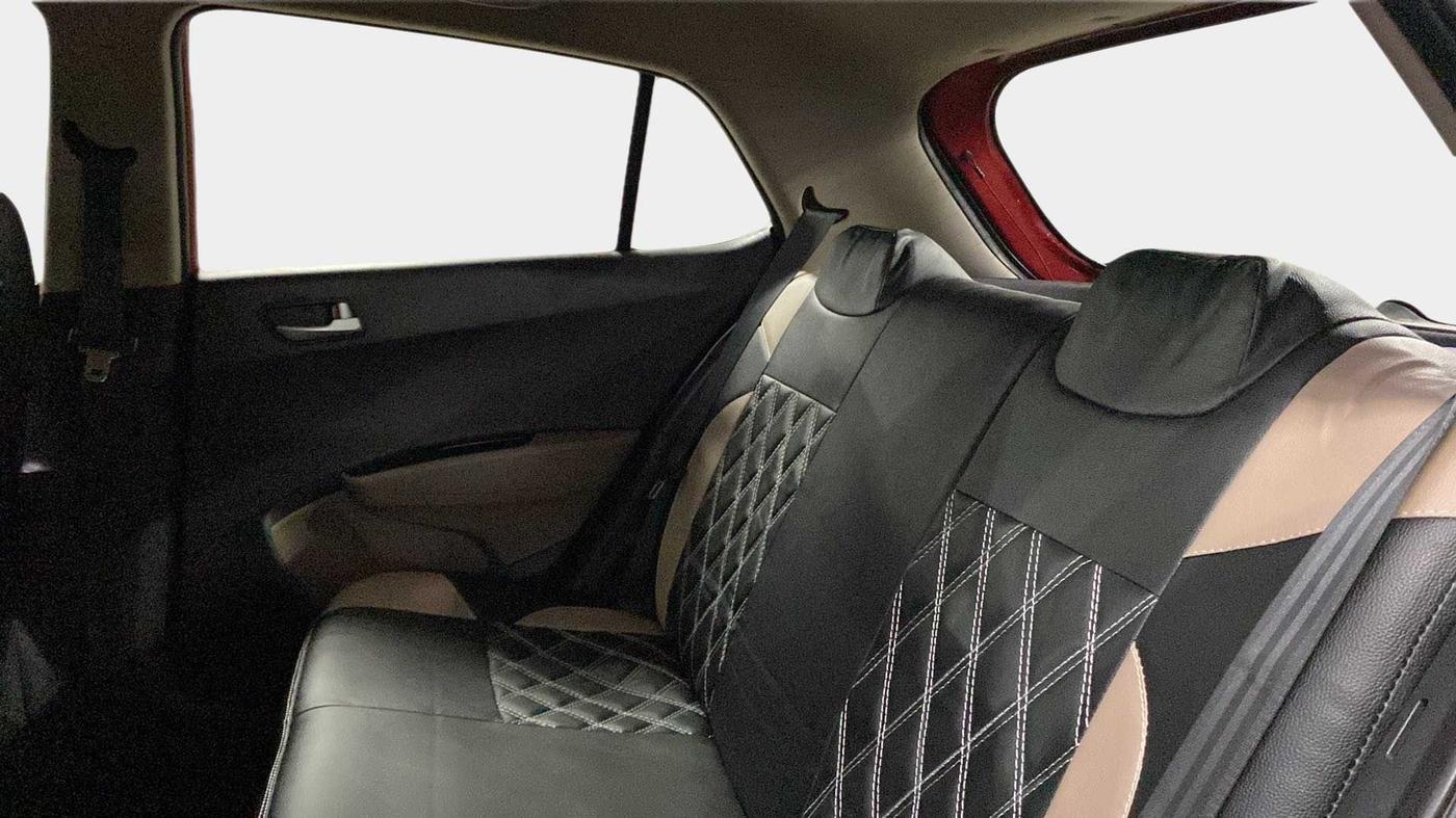 2018 Hyundai Grand i10 SPORTZ AT 1.2 KAPPA VTVT, Petrol, Automatic, 46,843 km, Right Side Rear Door Cabin