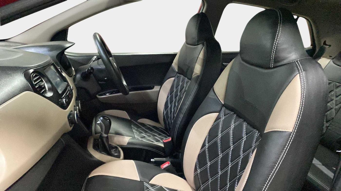 2018 Hyundai Grand i10 SPORTZ AT 1.2 KAPPA VTVT, Petrol, Automatic, 46,843 km, Right Side Front Door Cabin