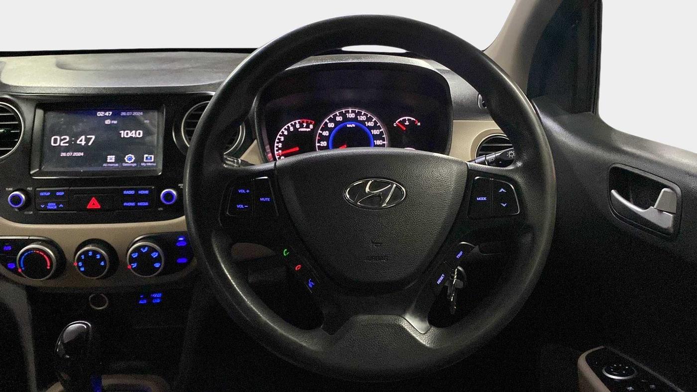 2018 Hyundai Grand i10 SPORTZ AT 1.2 KAPPA VTVT, Petrol, Automatic, 46,843 km, Steering Wheel Close Up