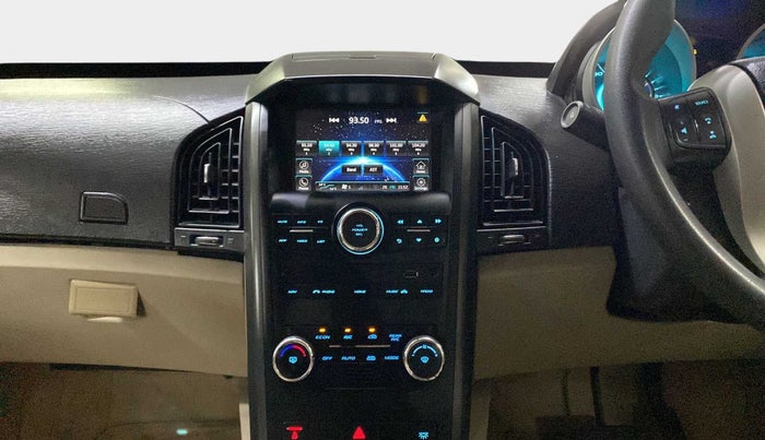 2017 Mahindra XUV500 W6 AT, Diesel, Automatic, 66,595 km, Air Conditioner