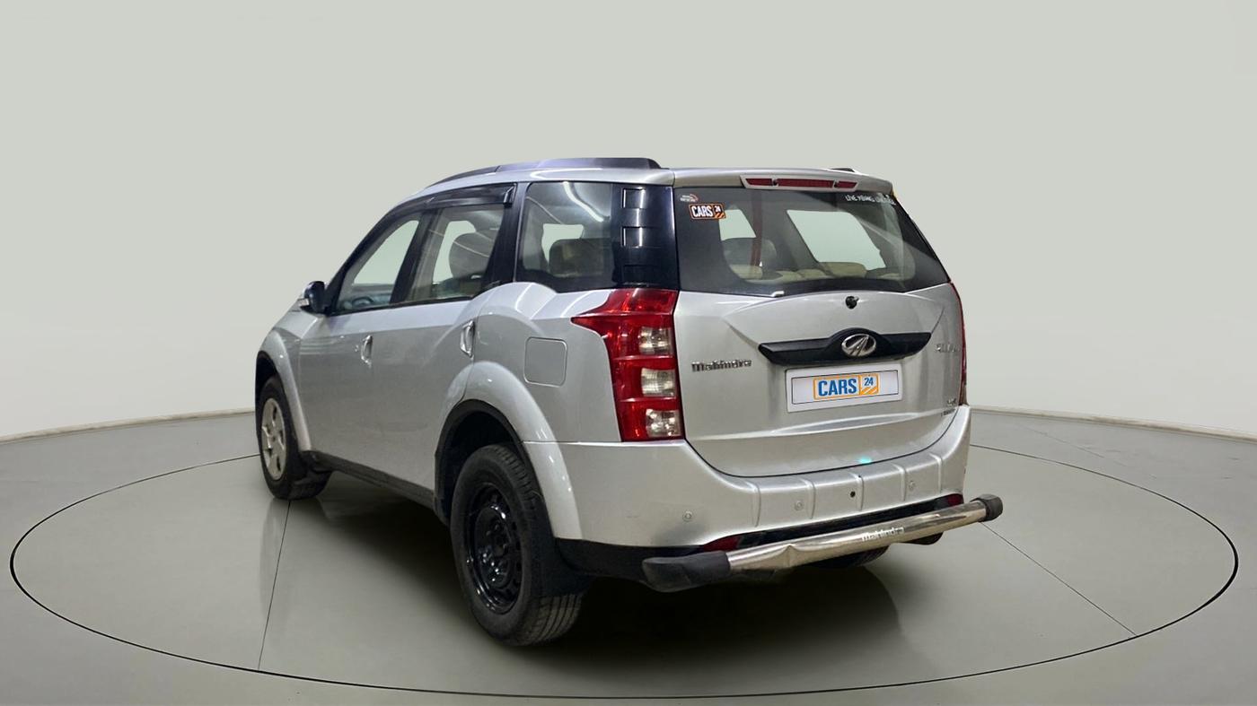 2017 Mahindra XUV500 W6 AT, Diesel, Automatic, 66,595 km, Left Back Diagonal