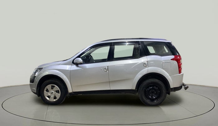 2017 Mahindra XUV500 W6 AT, Diesel, Automatic, 66,595 km, Left Side