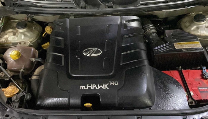 2017 Mahindra XUV500 W6 AT, Diesel, Automatic, 66,595 km, Open Bonet