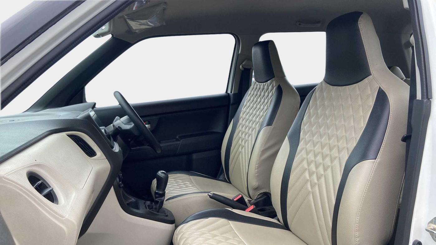 2021 Maruti New Wagon-R VXI (O) 1.2, Petrol, Manual, 21,623 km, Right Side Front Door Cabin