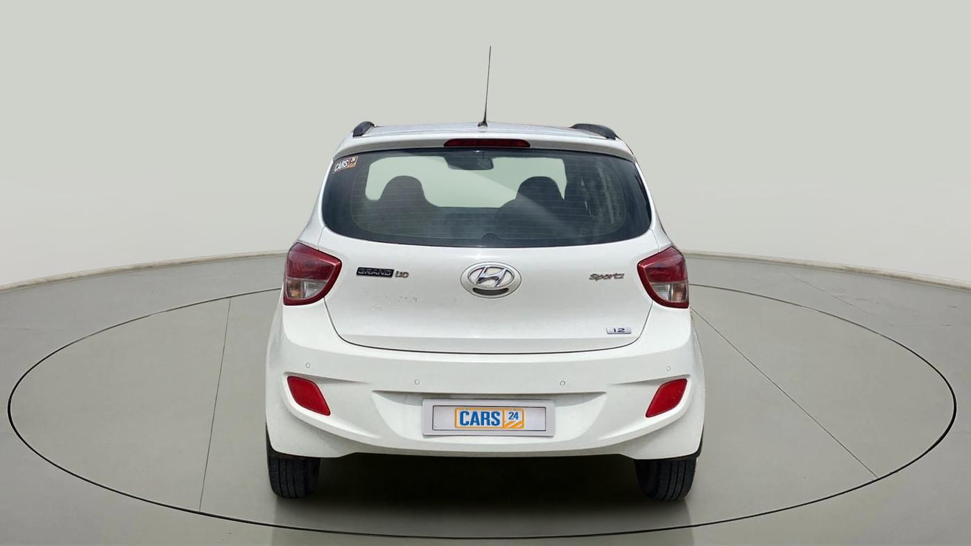 2016 Hyundai Grand i10 SPORTZ 1.2 KAPPA VTVT, Petrol, Manual, 1,04,263 km, Back/Rear