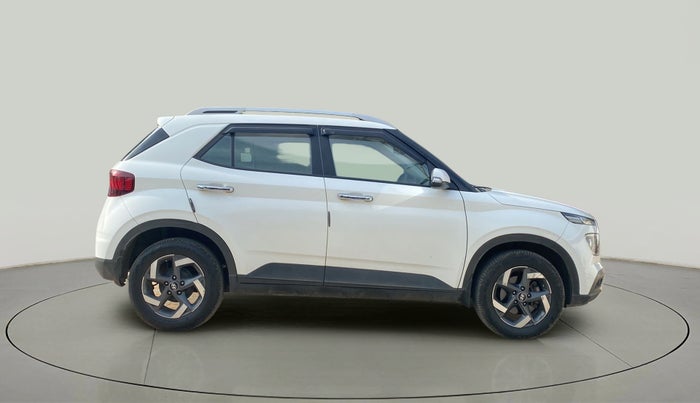 2020 Hyundai VENUE SX (O) 1.5 CRDI, Diesel, Manual, 73,211 km, Right Side