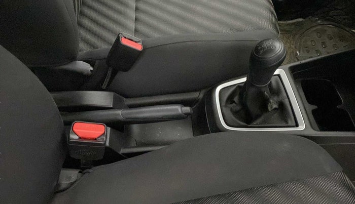 2023 Maruti Swift LXI, Petrol, Manual, 11,387 km, Gear Lever