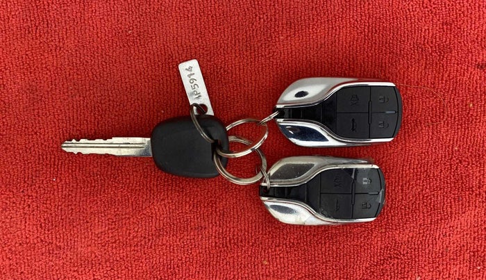 2023 Maruti Alto K10 LXI, Petrol, Manual, 16,628 km, Key Close Up