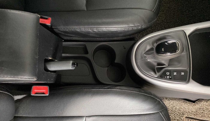 2022 Hyundai GRAND I10 NIOS SPORTZ AMT 1.2 KAPPA VTVT, Petrol, Automatic, 19,242 km, Gear Lever
