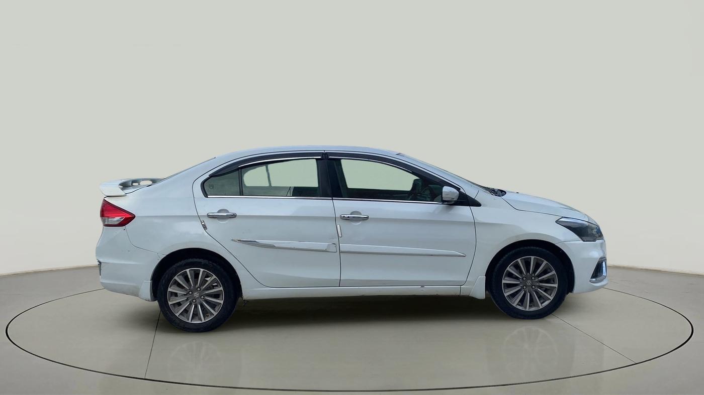 2018 Maruti Ciaz ALPHA 1.5 SHVS PETROL, Petrol, Manual, 46,461 km, Right Side View
