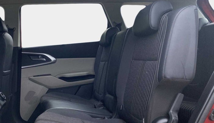 2022 KIA CARENS PRESTIGE PLUS 1.4 PETROL 7 STR, Petrol, Manual, 10,586 km, Right Side Rear Door Cabin