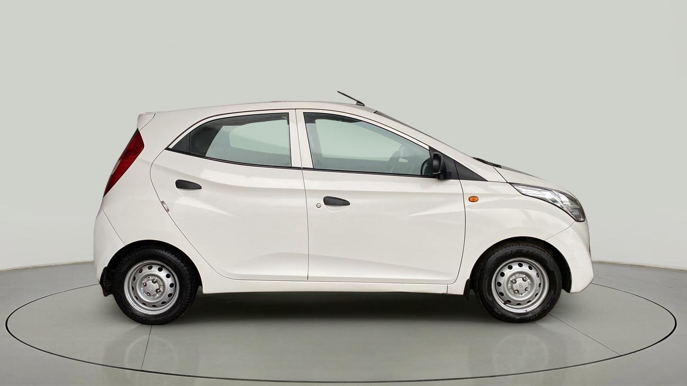 2018 Hyundai Eon ERA +, Petrol, Manual, 47,659 km, Right Side View