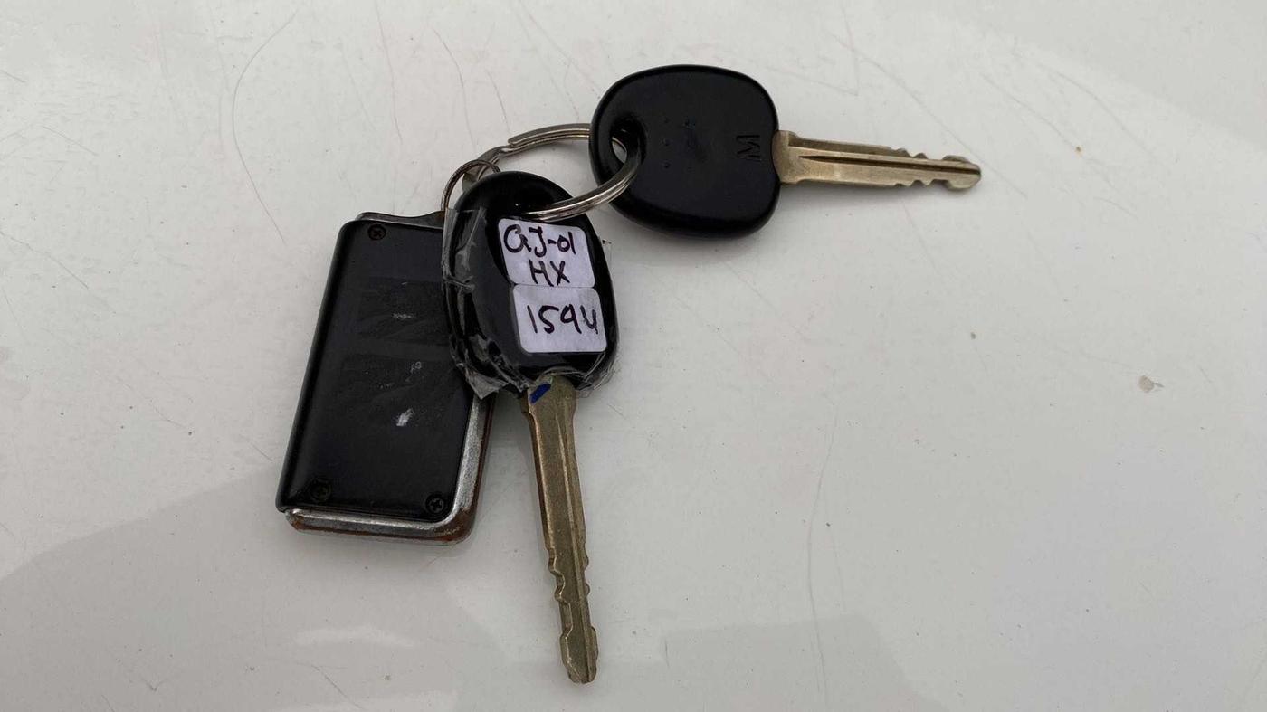2018 Hyundai Eon ERA +, Petrol, Manual, 47,659 km, Key Close Up