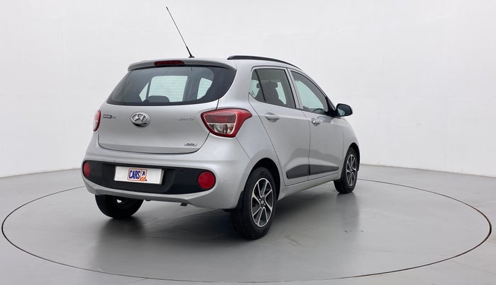 2017 Hyundai Grand i10 SPORTZ (O) 1.2 AT VTVT, Petrol, Automatic, 49,800 km, Right Back Diagonal