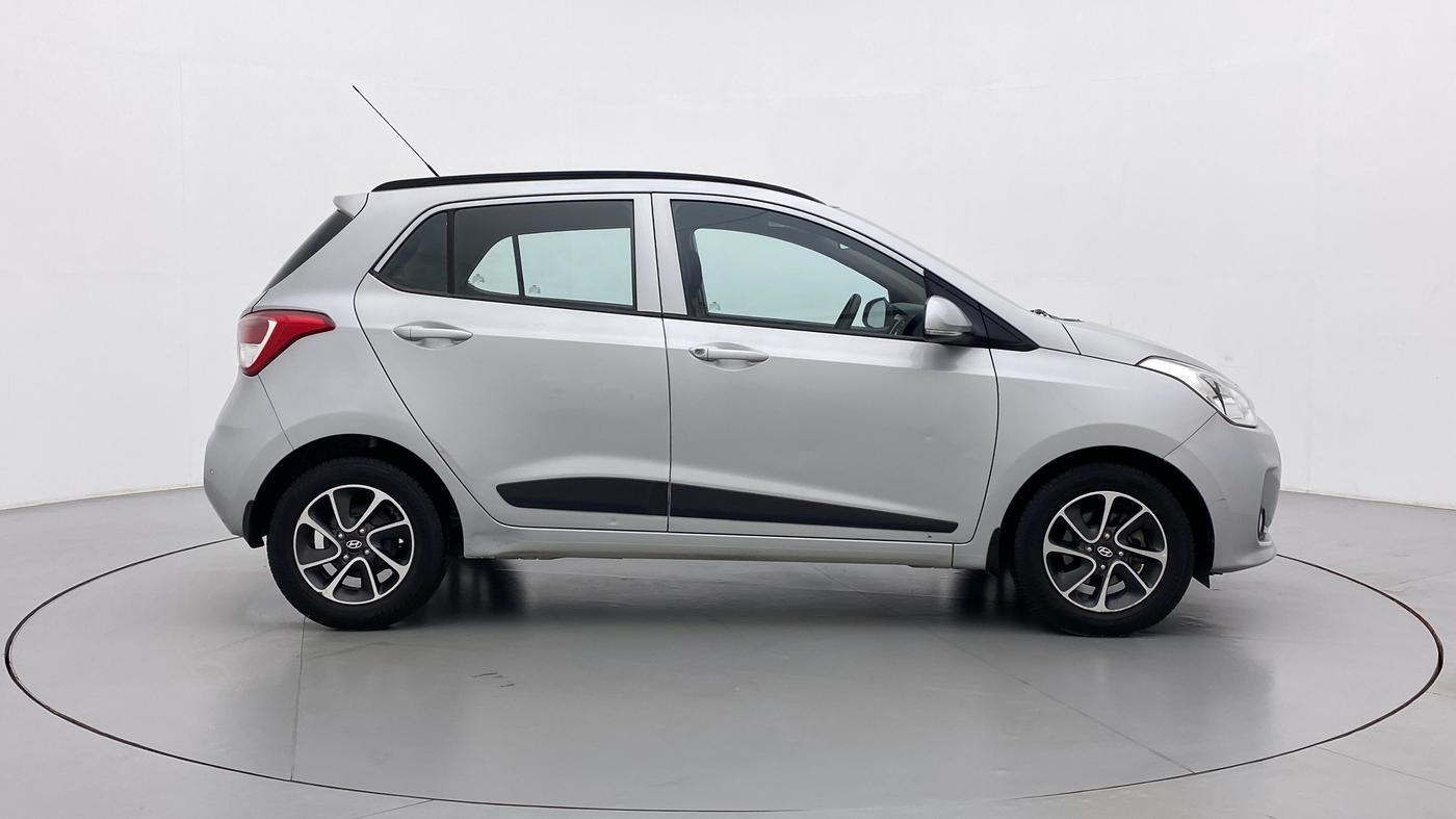 2017 Hyundai Grand i10 SPORTZ (O) 1.2 AT VTVT, Petrol, Automatic, 49,800 km, Right Side View