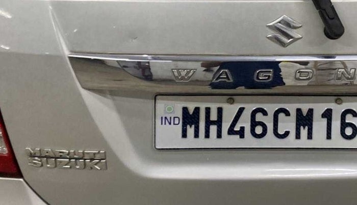 2015 Maruti Wagon R 1.0 VXI, Petrol, Manual, 34,384 km, Dicky (Boot door) - Slightly rusted