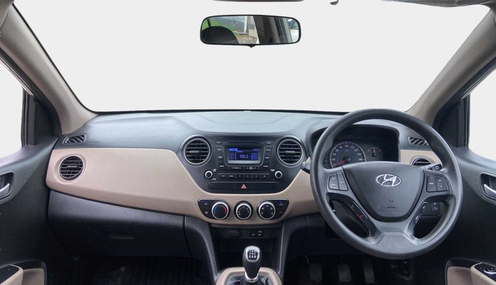 2016 Hyundai Grand i10 SPORTZ 1.2 KAPPA VTVT, Petrol, Manual, 52,772 km, Dashboard