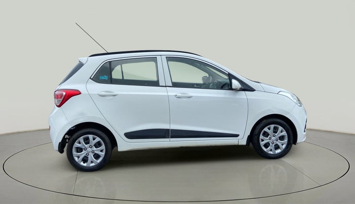 2016 Hyundai Grand i10 SPORTZ 1.2 KAPPA VTVT, Petrol, Manual, 52,772 km, Right Side View